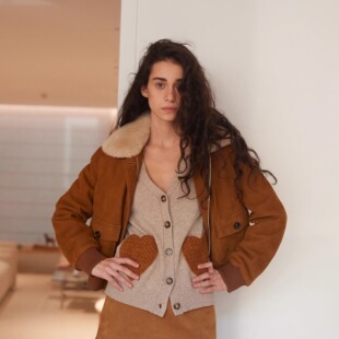 格鲁吉亚 鹅绒服100羊反绒羊毛领飞行员夹克 CAN