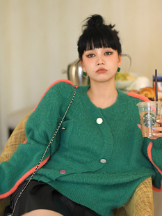 设计感小众绿色毛衣减龄宽松海马毛开衫 法式 外套 新款 CAN秋季
