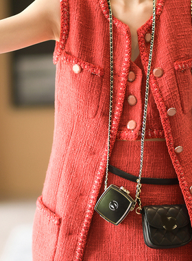 forevercan巴黎秀场Jenn!e同走秀款气质名媛风小香无袖背心套装