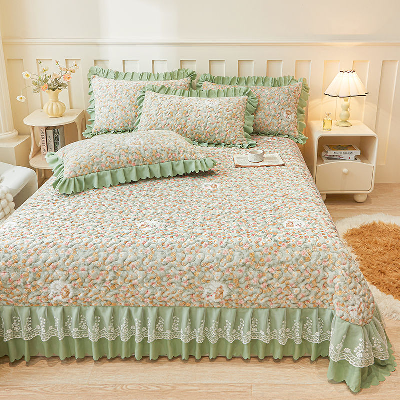 正品蕾丝花边牛奶绒夹棉床盖三件套加棉被盖单件加厚床单保暖床褥
