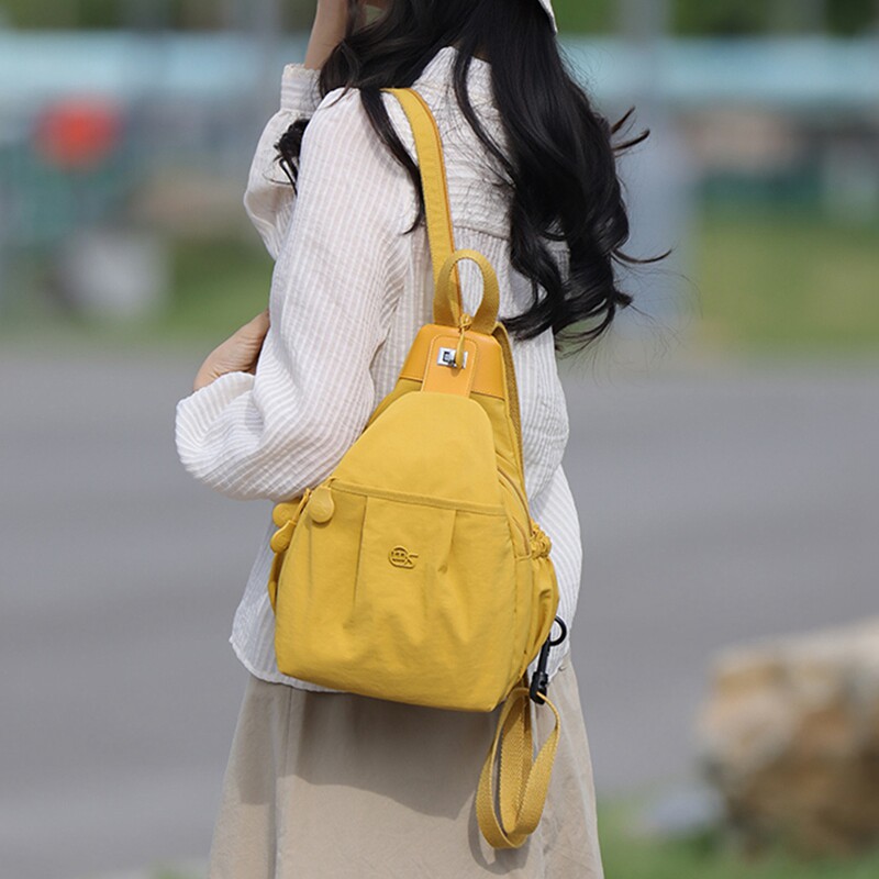 通勤包包多用双肩包女士2026新款牛津布百搭登山旅游小背包斜挎