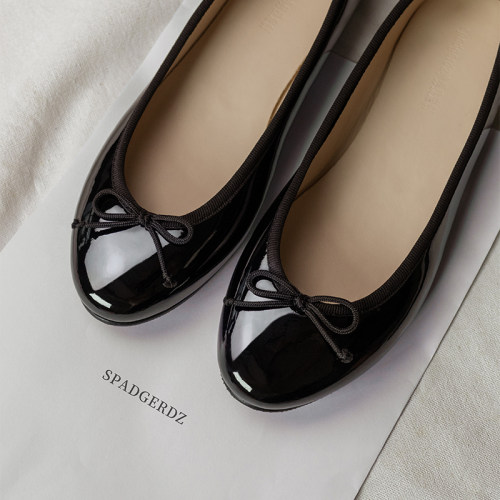 漆皮浅口蝴蝶结芭蕾鞋