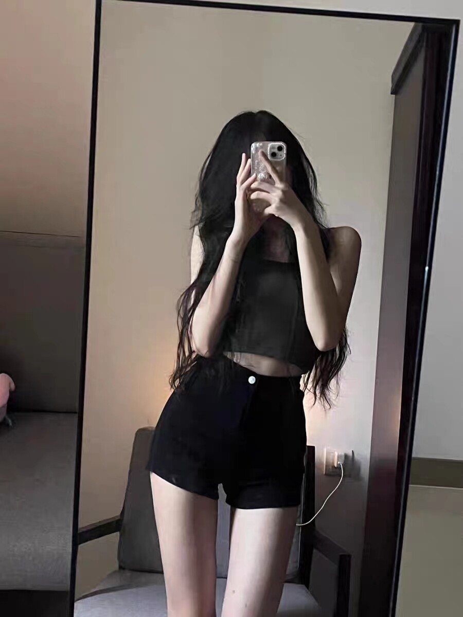 大码胖妹妹紧身牛仔短裤女春夏薄款高腰显瘦包臀热裤外穿美式裤子