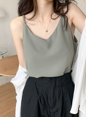 大码胖mm吊带背心女夏装外穿2026新款美背宽松内搭v领打底衫上衣