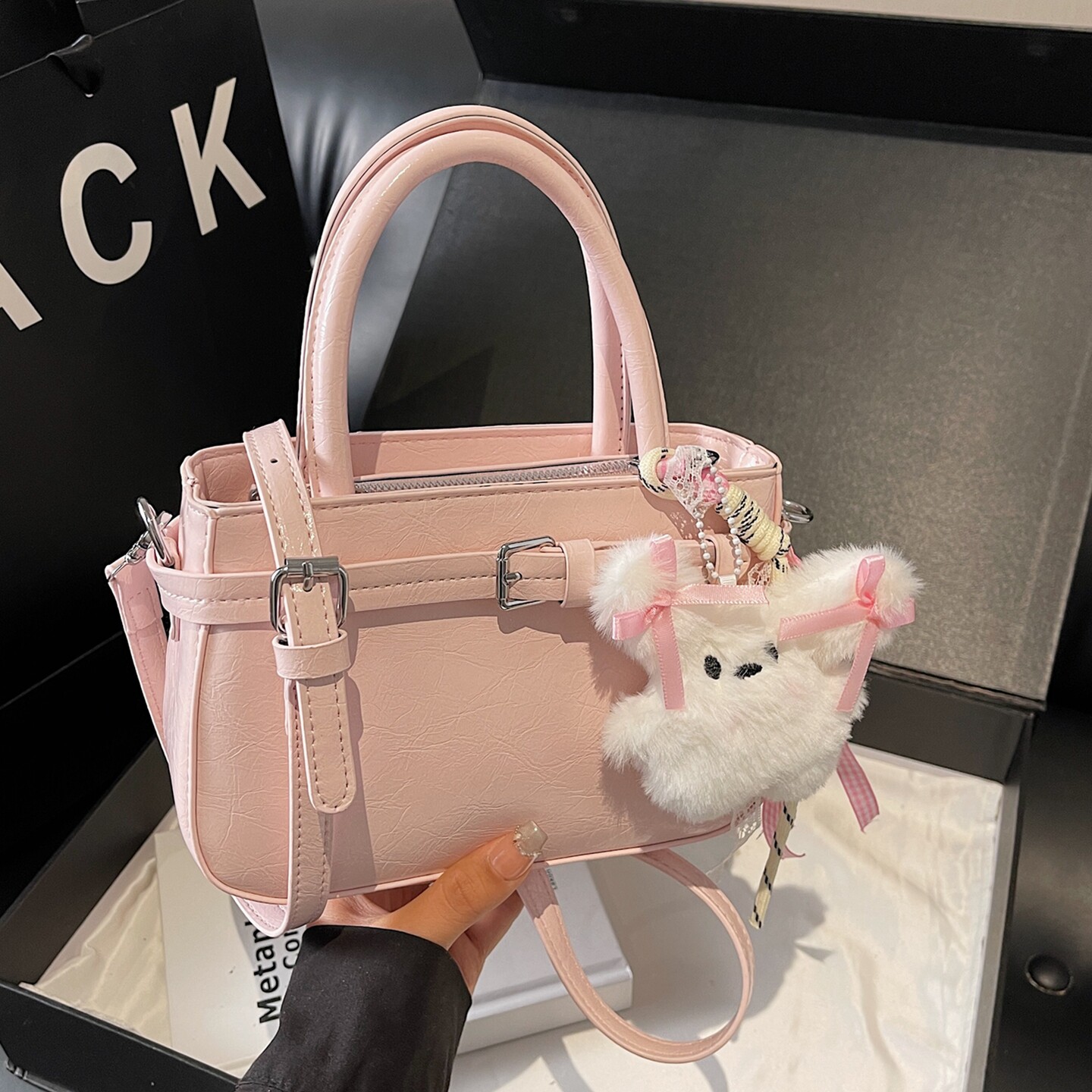 洋气粉色皮带装饰手拎斜挎包手机包2026春新款潮百搭小包包女款