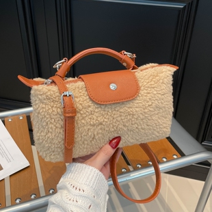 爆款超火毛毛包毛绒手拎斜挎包女2025新款手提ins包百搭斜挎包