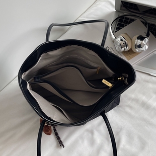 【有拉链夹层】简约纯色大容量托特包上班通勤包2025新款百搭大包