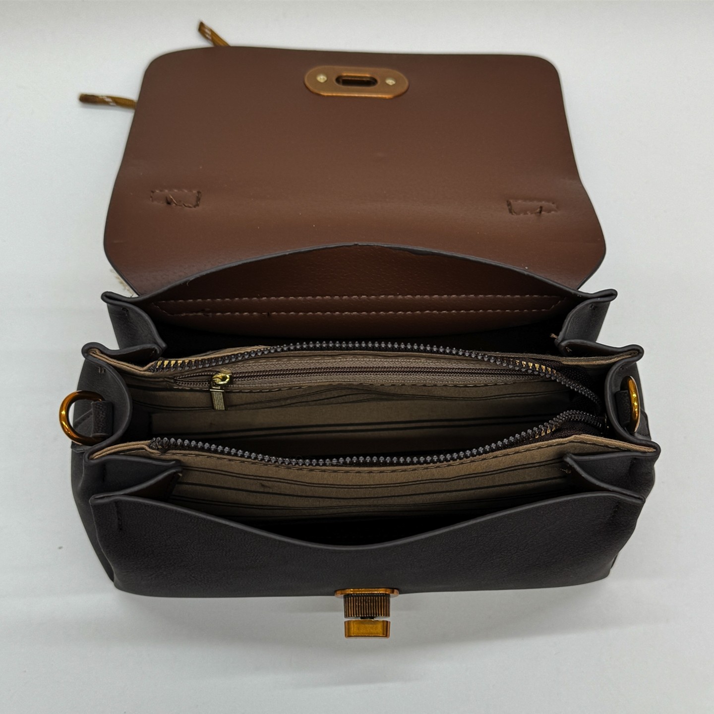 【多隔层+拉链贴袋】小众设计感复古手拎斜挎包2025新款百搭小包,箱包皮具/热销女包/男包,胸包,淘宝优惠券,粉丝福利购,淘宝优惠卷