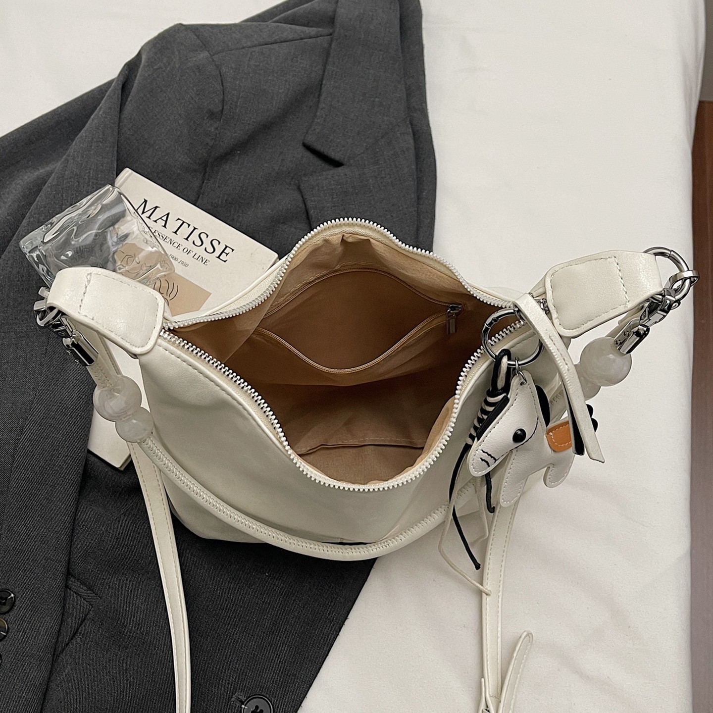 【有拉链暗袋+两条肩带】简约大容量枕头包单肩斜挎包2026新款,箱包皮具/热销女包/男包,胸包,淘宝优惠券,粉丝福利购,淘宝优惠卷