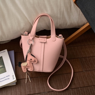 【送小马挂件】洋气小众水桶包菜篮子包手拎斜挎包2026新款潮百搭