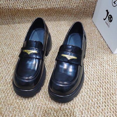 雅猫伯莎2026新款春夏真皮厚底乐福鞋5cm百搭潮女鞋实拍图金属扣