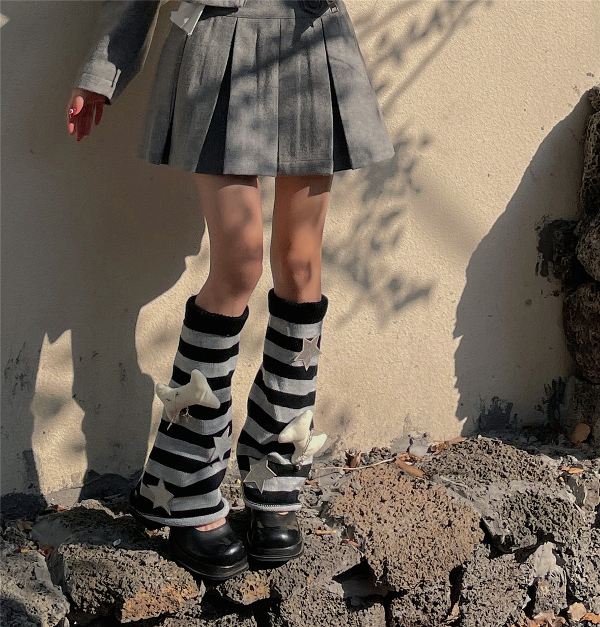 LETMESEE千禧小众骨头腿套