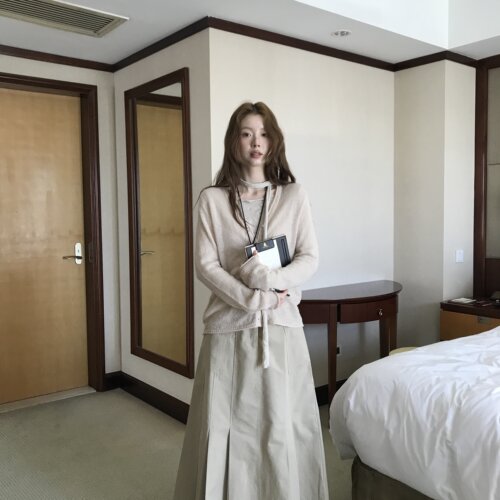 LONDON FLAT-秋上新法式优雅压褶设计感A字鱼尾裙半身裙27119