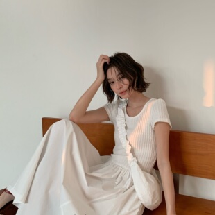 夏上新韩系简约百搭显瘦松弛氛围感针织拼F6089 Kim 弥香&Ann