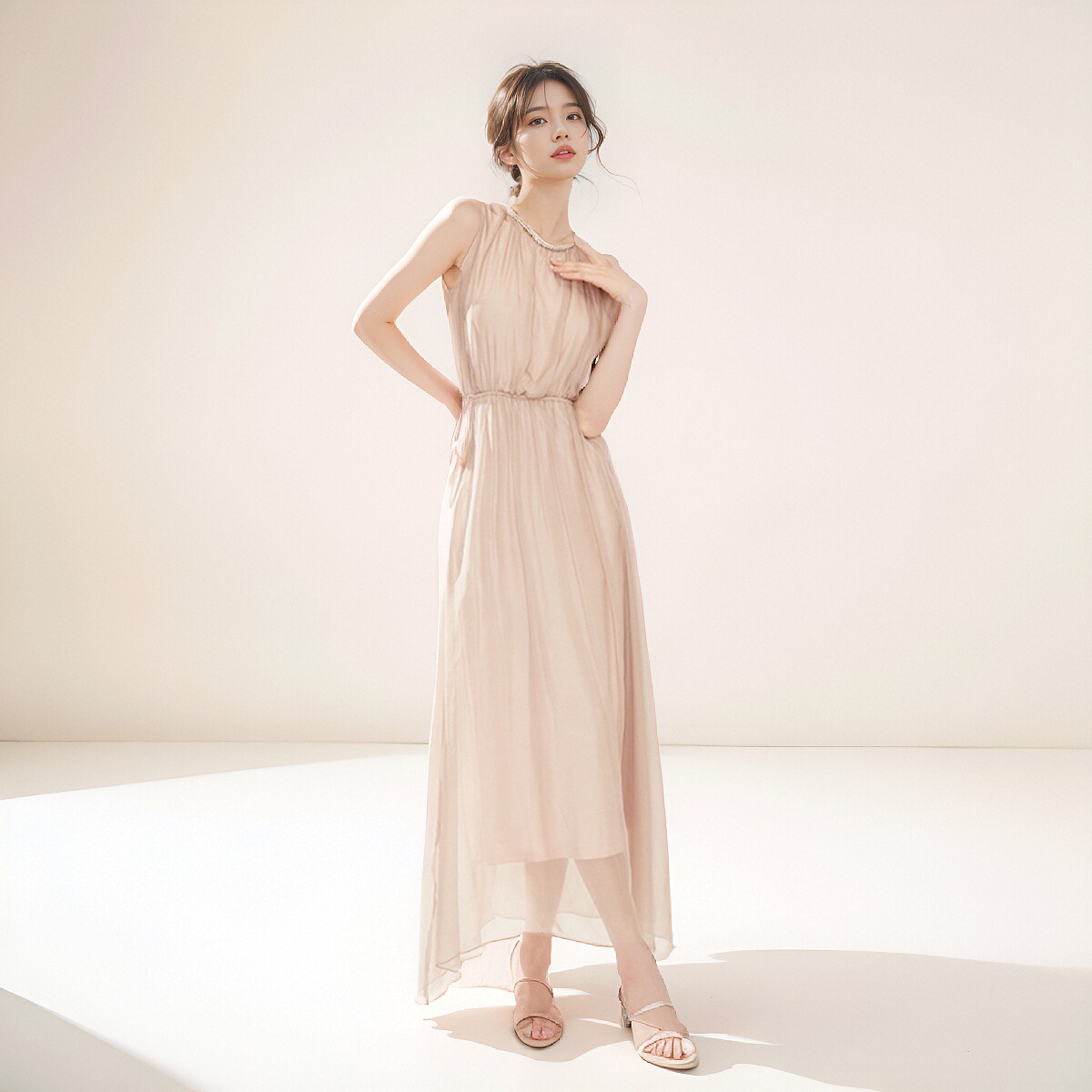 桑蚕丝无袖连衣裙女2025夏季新款高端精致小众设计感气质真丝长裙