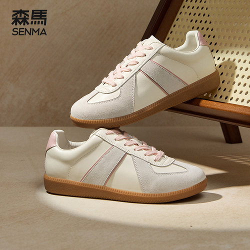 森马复古软底德训鞋女板鞋