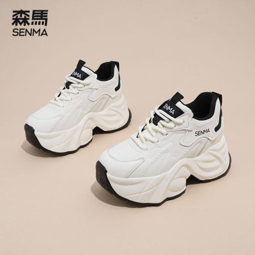 鞋底7cm，内增高2cm，拔高身材显脚瘦