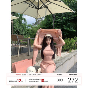 项天鹅er 松弛感穿搭套装女2025冬季外套吊带上衣裤子针织一整套