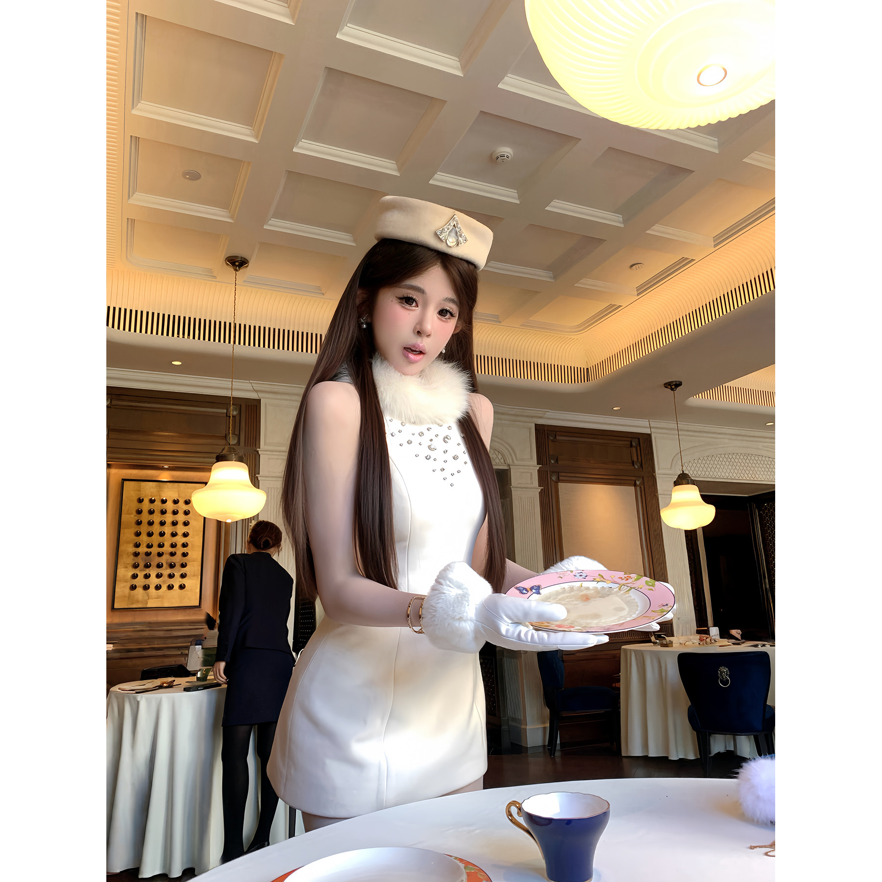 项天鹅er 法式连衣裙女2025冬季新款毛领拼接a字裙气质生日裙子