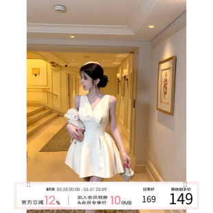 无袖 V领连衣裙女2026早春新款 背心裙短裙气质裙子 法式 项天鹅er