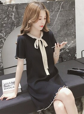 夏季新款大码连衣裙中长款宽松短袖V领蝴蝶结显瘦黑色冰丝针织裙