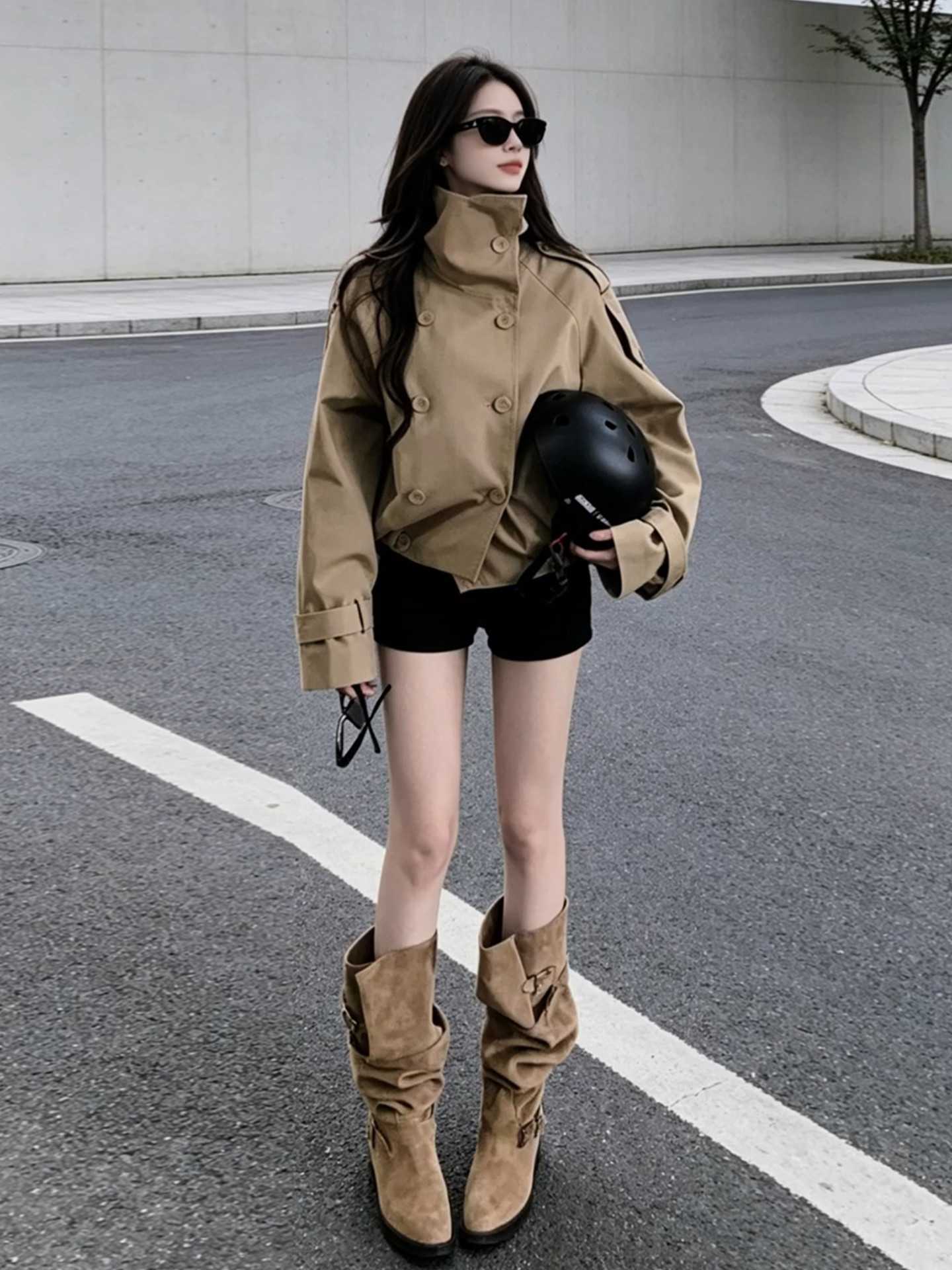 Qadın üçün xaki rəngli qısa trench palto, payız modeli