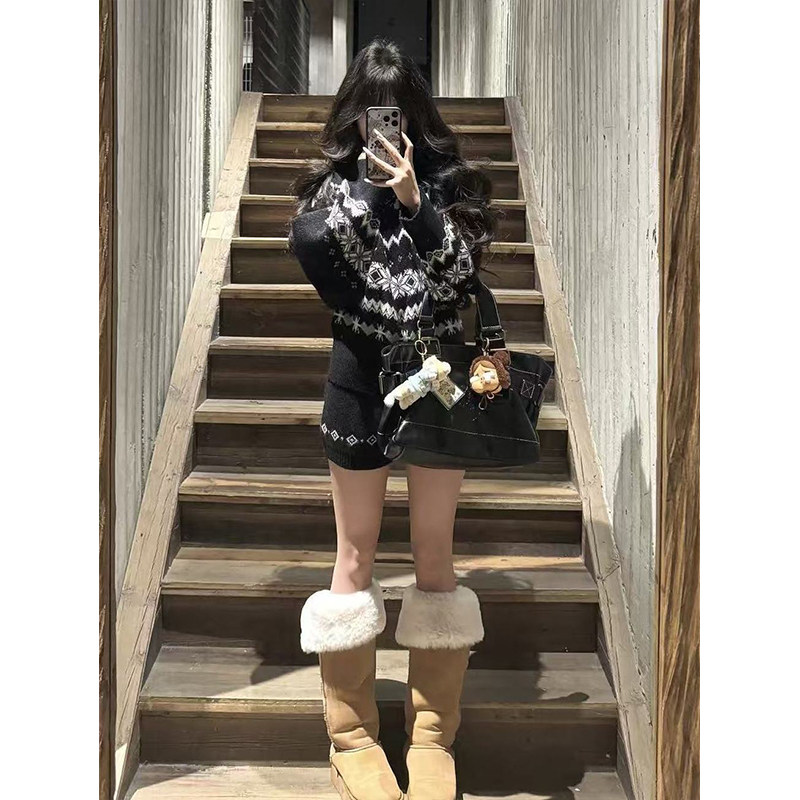 巨好看的深秋冬装搭配一整套费尔岛黑色高领毛衣针织短裤两件套装,女装/女士精品,时尚套装,淘宝优惠券,粉丝福利购,淘宝优惠卷