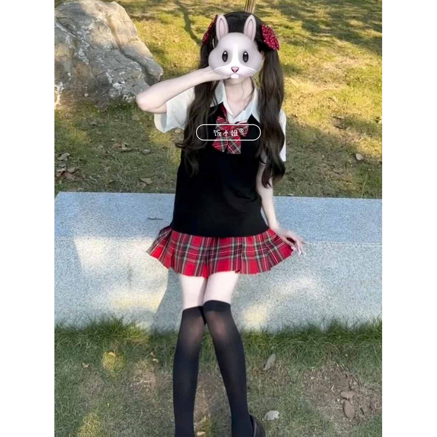 早秋JK制服格裙套装学生马甲背心樱花妹穿搭上衣学院风针织衫毛衣