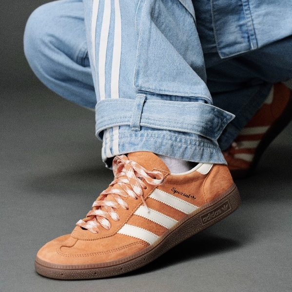ADIDAS阿迪达斯三叶草男女板鞋