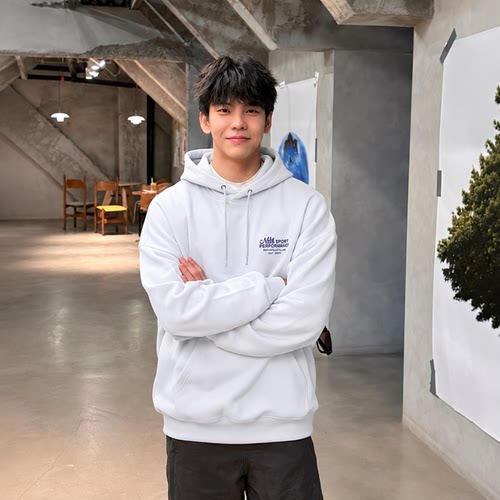 Nike耐克新款男士连帽套头卫衣