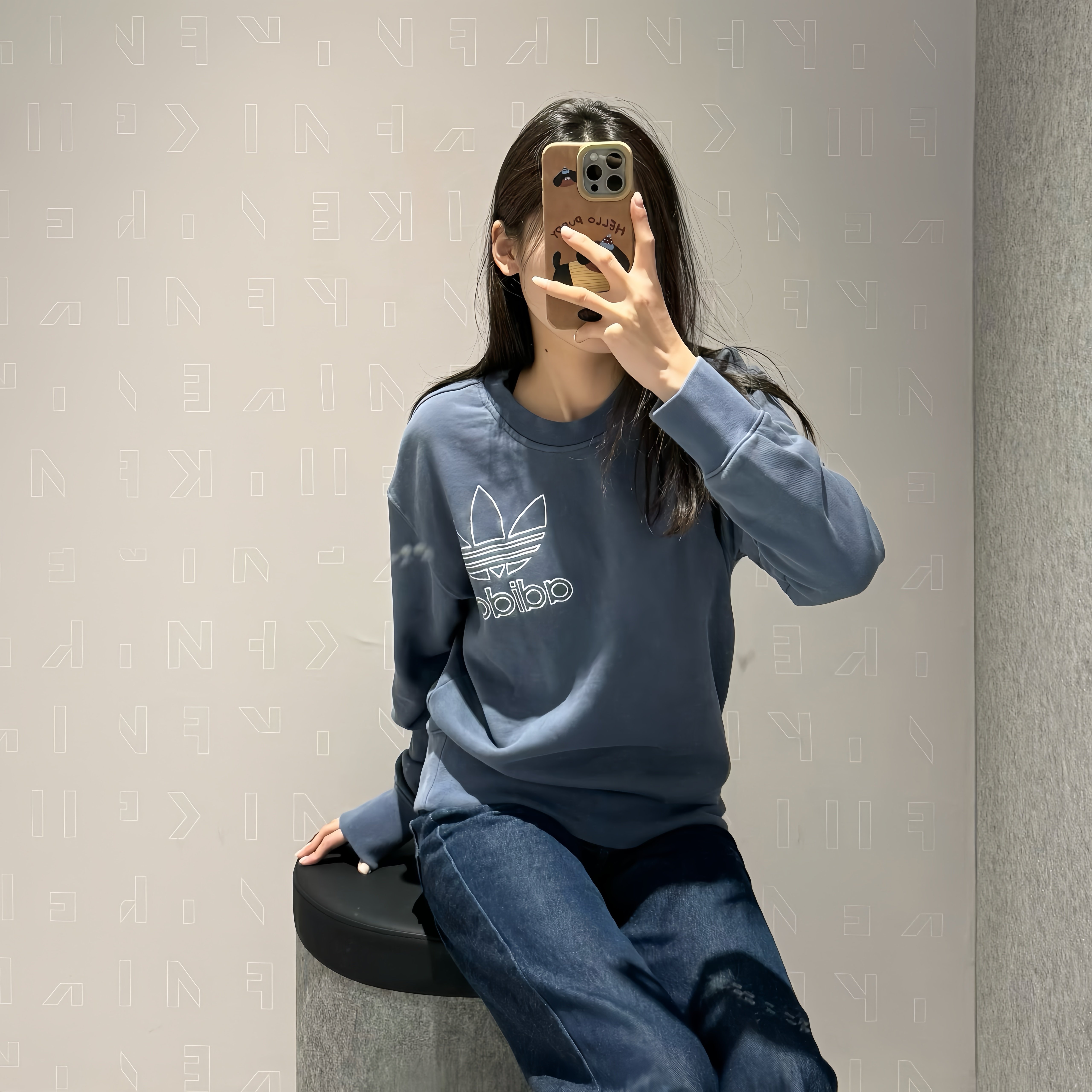 Adidas/阿迪达斯三叶草男女休闲针织圆领套头卫衣IR7999