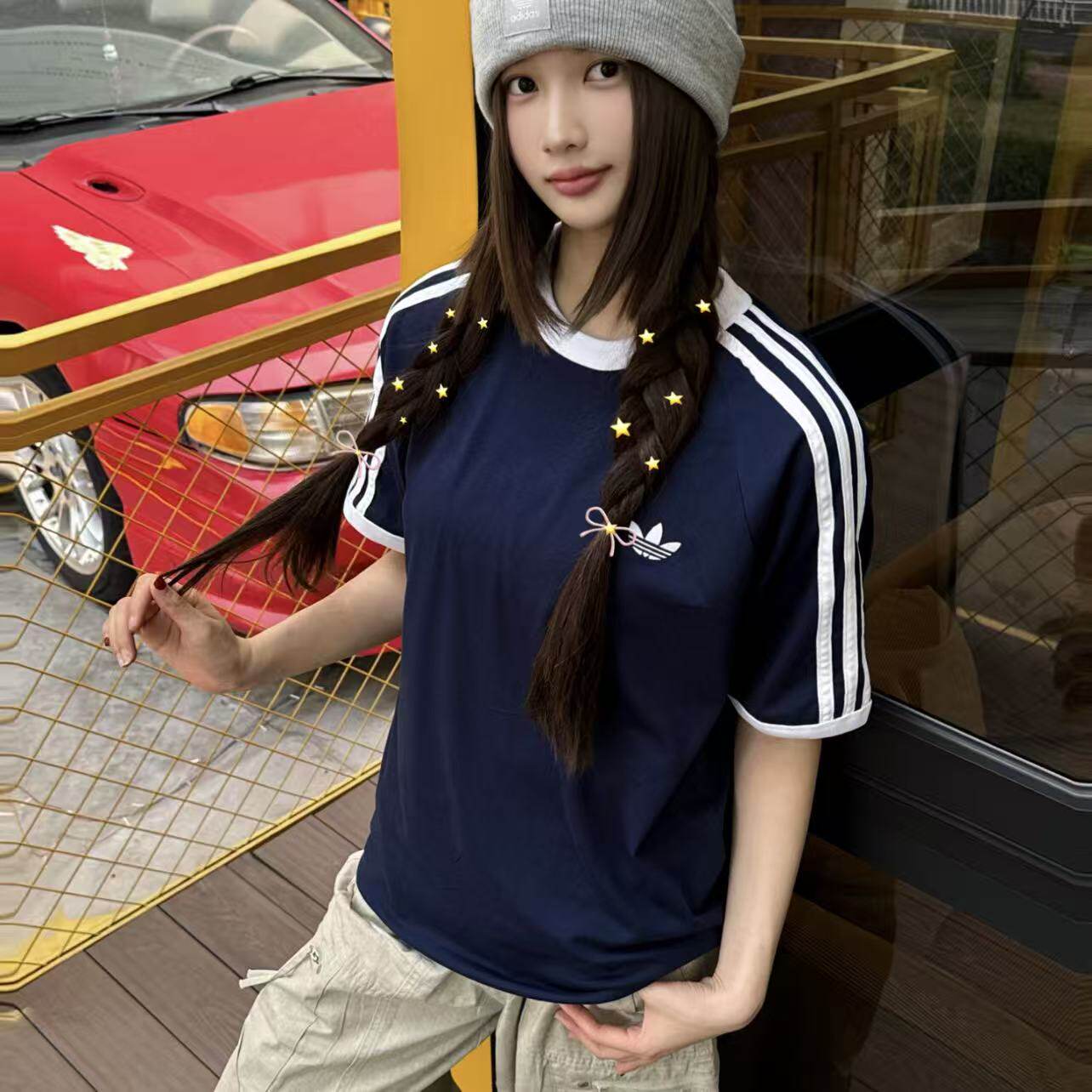 阿迪达斯三叶草蓝色短袖夏季新款Jennie同款T恤圆领男女hz9634