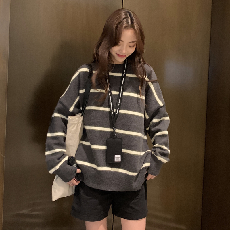 Real photo quality inspection autumn and winter Korean black and white gray color matching stripe simple loose thin knitting sweater