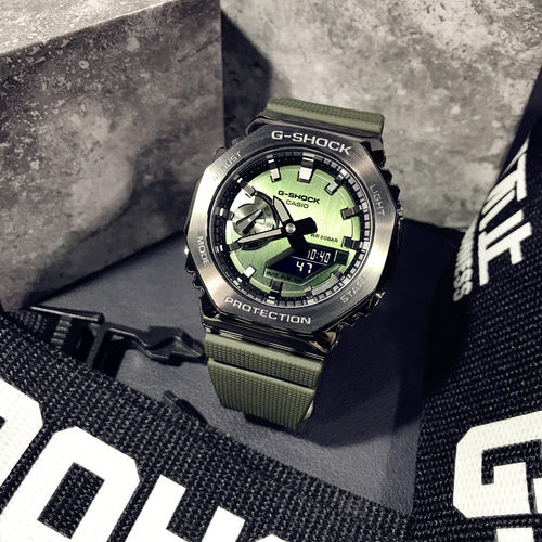 卡西欧金属农家橡树时尚电子表