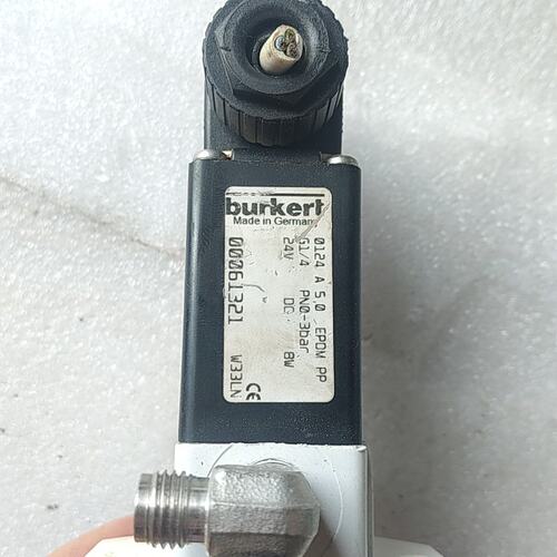 议价burkert电磁阀0124 A 5.00124 A 2.00124 A 3.0