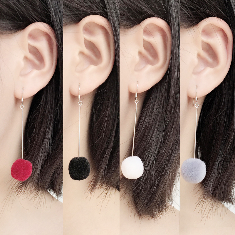 S925银针秋冬新款植绒圆球耳环女