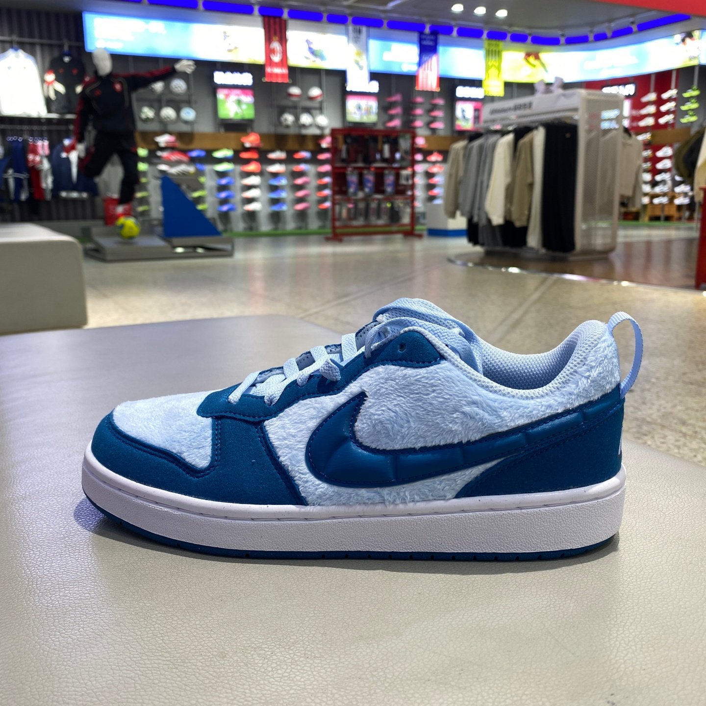 NIKE耐克COURT酷菠萝大童冬新款小怪兽毛绒鞋面运动鞋IM7167-441