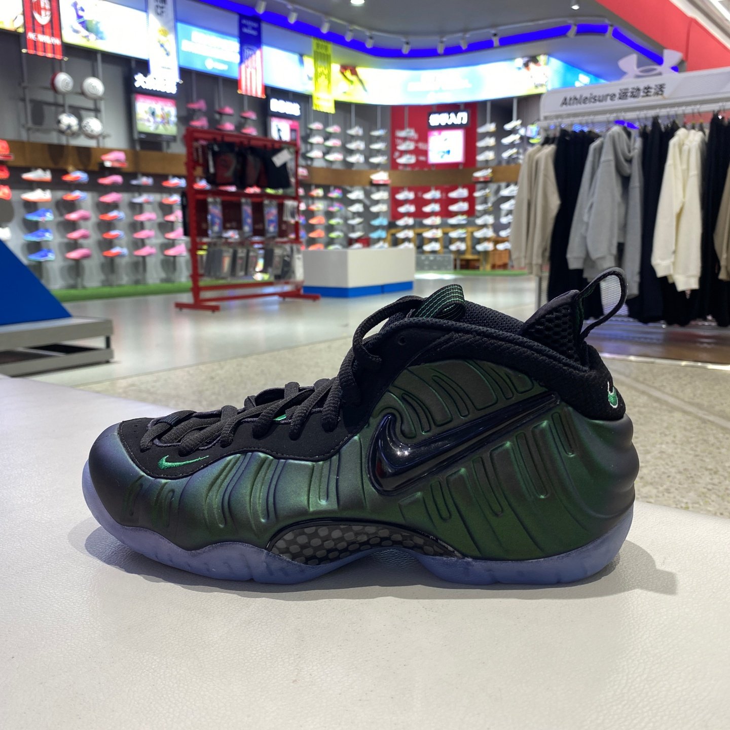 NIKE耐克男Foamposite Pro Pine Green 松绿喷泡篮球鞋HF0794-300