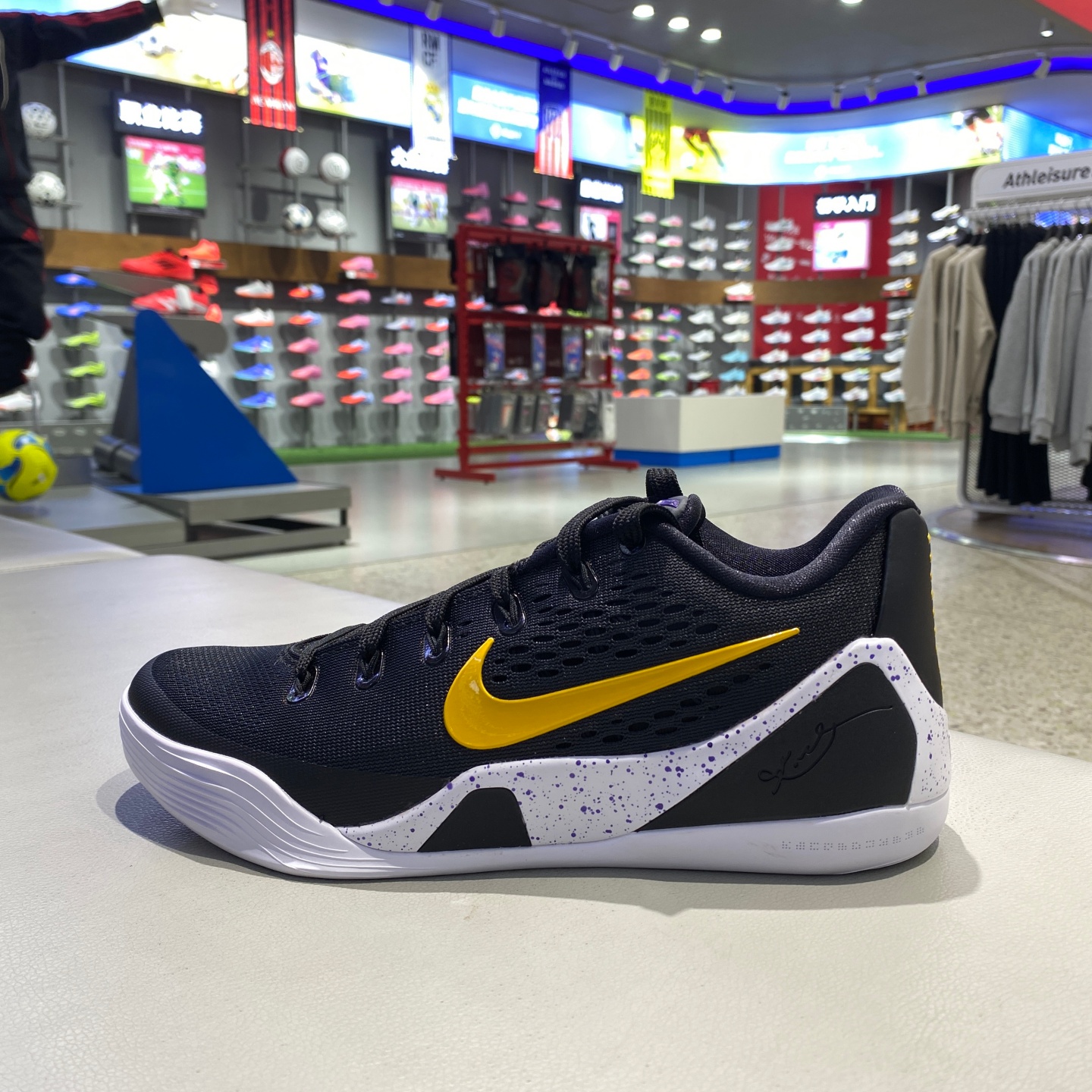 耐克男子科比9运动休闲鞋