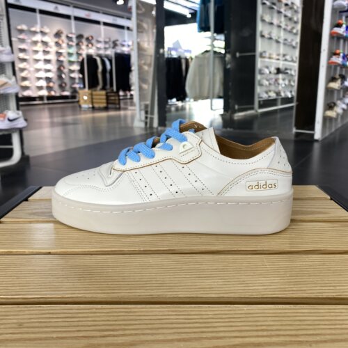 阿迪达斯三叶草男女厚底休闲板鞋