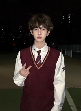 【刺篇】古都dk制服学院风酒红色马甲针织V领套头背心毛衣男坎肩