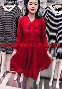 2026年春秋新款长袖套头娃娃领中长款纯色蕾丝时尚减龄显瘦连衣裙