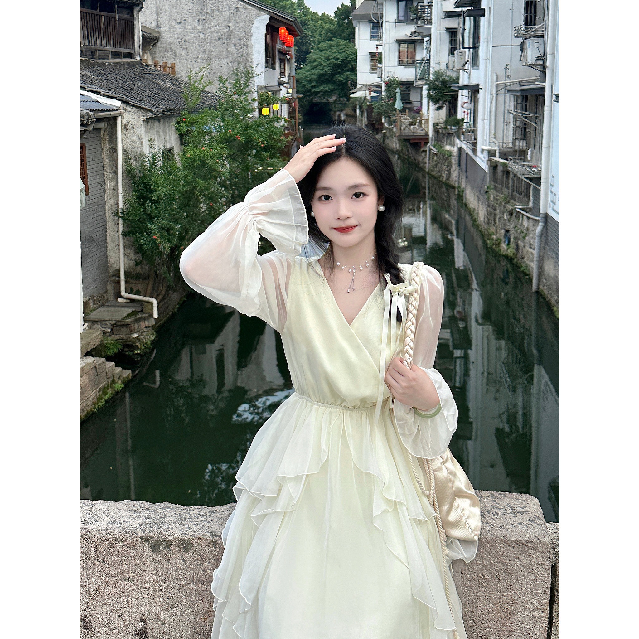 初恋长裙超仙甜美荷叶边公主穿搭