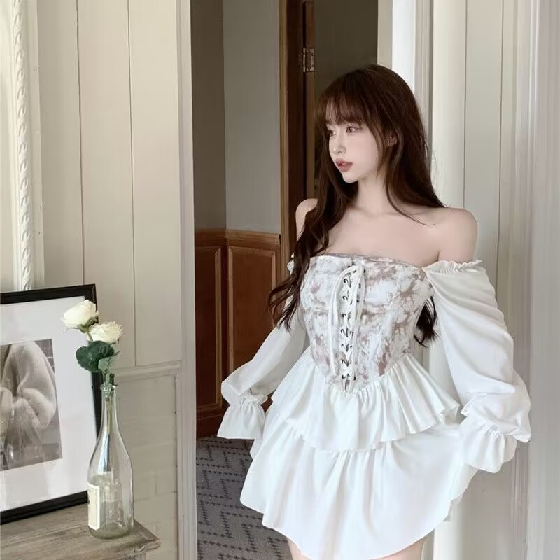 2026年休闲不规则连衣裙女设计感小众一字肩收腰绑带宫廷蓬蓬裙