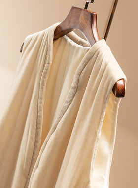 H春上7号 老钱复古 法G气质通勤真丝丝绒V领棉服马甲外套女74F5特