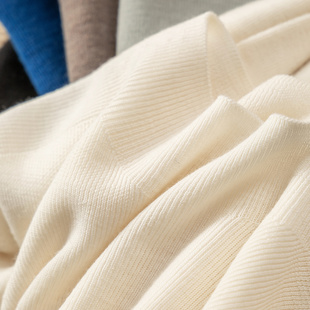 H春上7号 法G60支精纺100羊毛无缝一体圆领毛衣女46I1特 篙品福利