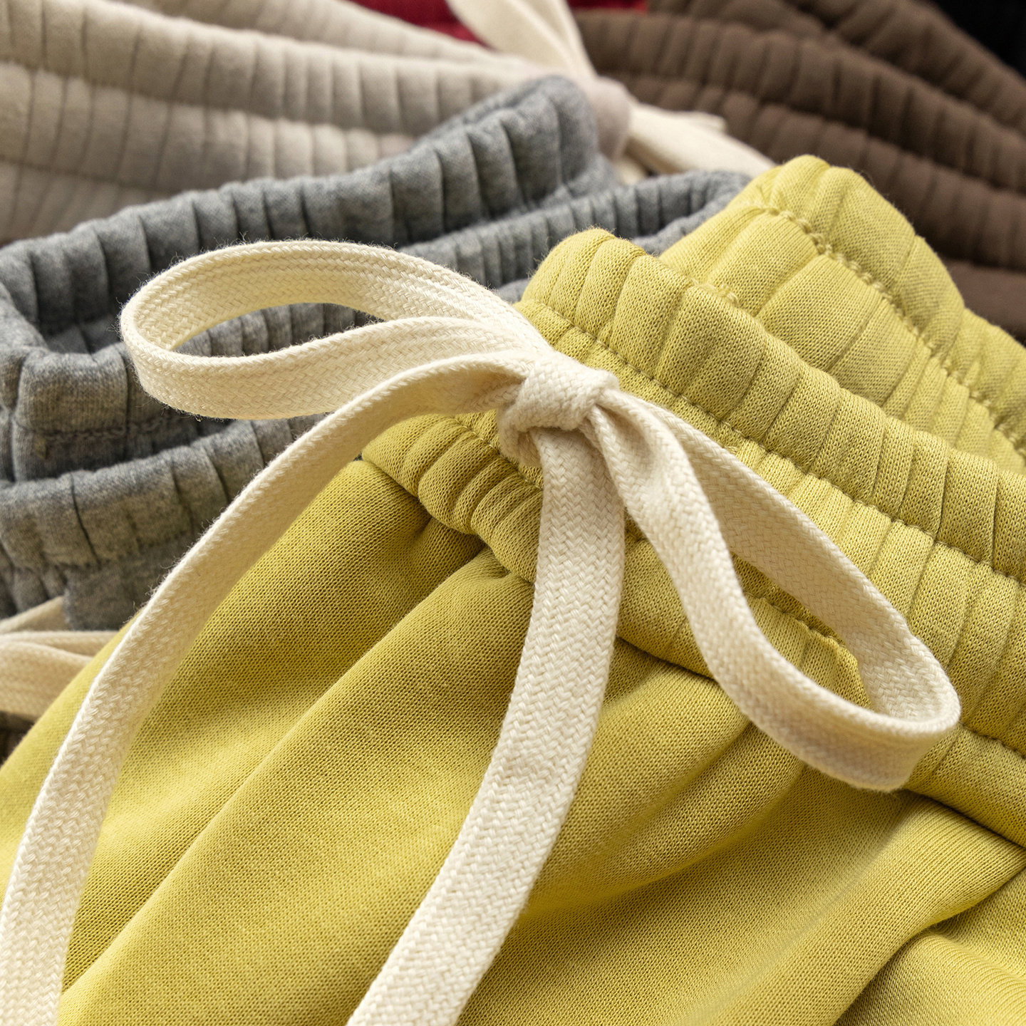 福利秋冬松紧腰加绒微锥束脚卫裤