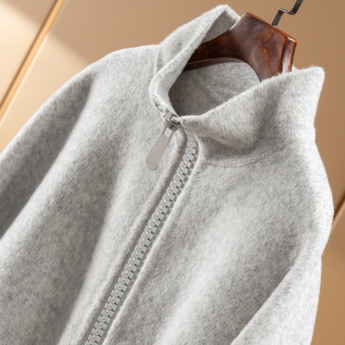 法柜腔调牛角袖羊毛双面呢大衣