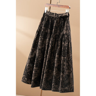 ¥329 春天家 复古植绒提花2M 大裙摆半身裙女38E9 秒