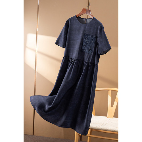 ￥769 秒！春天家  法柜真丝钉珠刺绣拼接捏褶连衣裙女1Y33